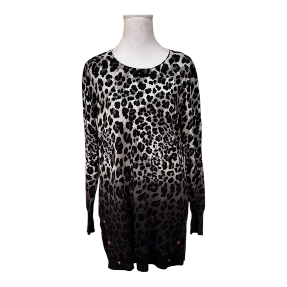 NWOT Leopard Print Long Sleeve Tunic  Sweater